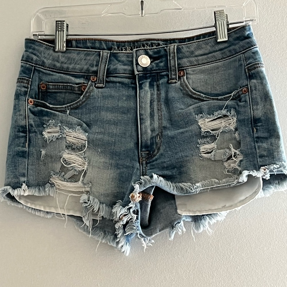 American Eagle denim shorts size 4